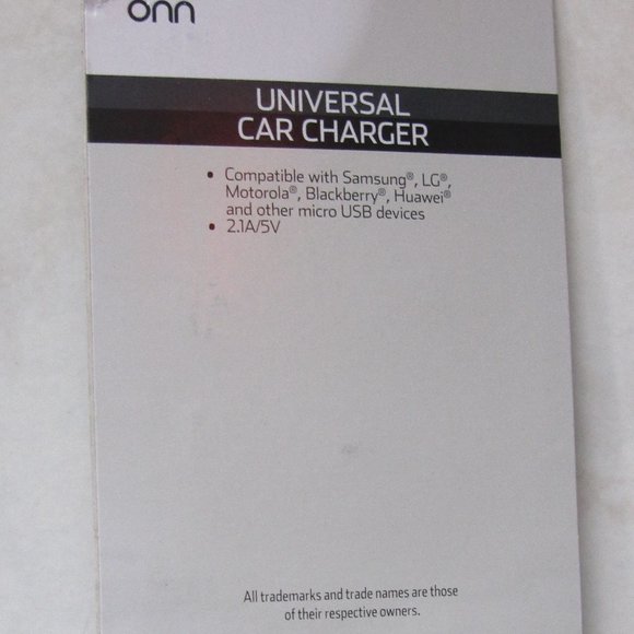 Onn Universal Car Charger - Picture 3 of 3